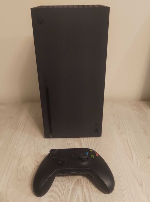 XBOX Series X 1TB + Forza Motorsport + Assassins Creed Shadows