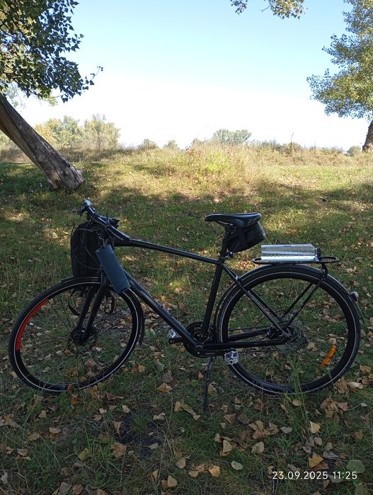 Specialized sirrus Top black