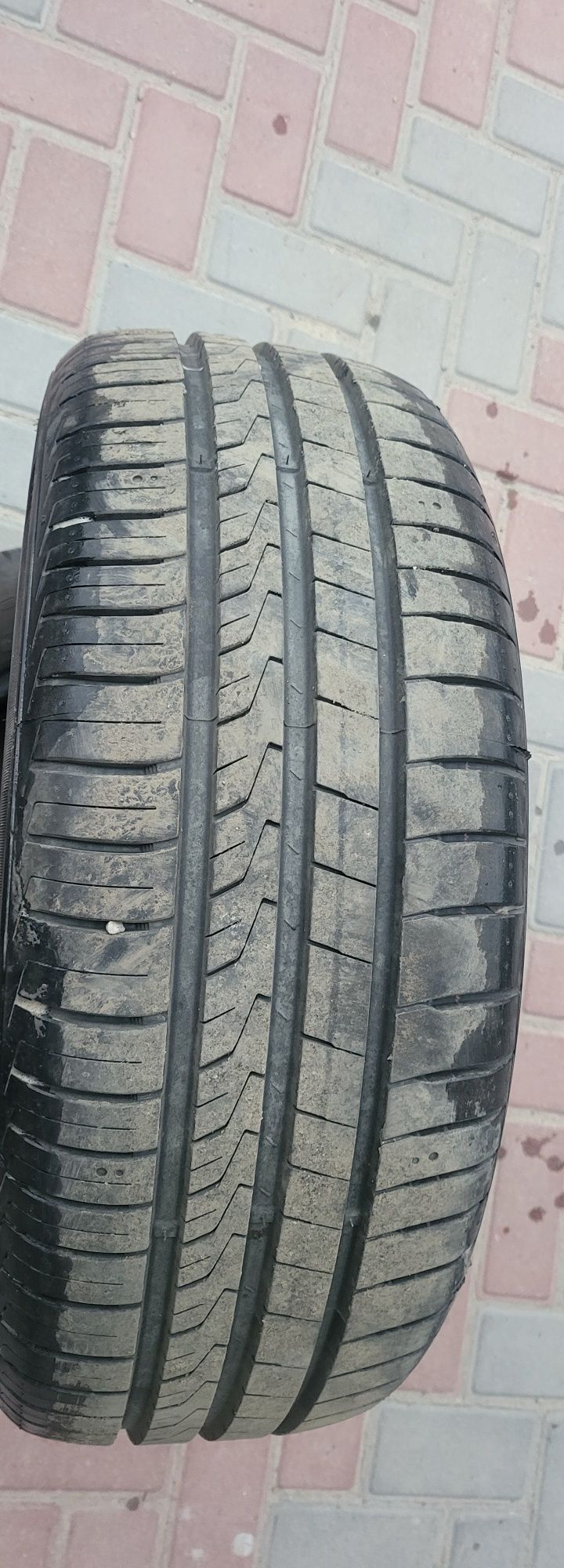 Hankook 205/55/16