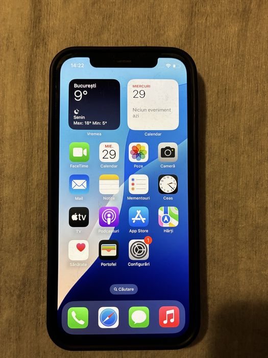 Iphone 12 pro  baterie 100%