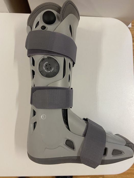 Orteza AirCast picior