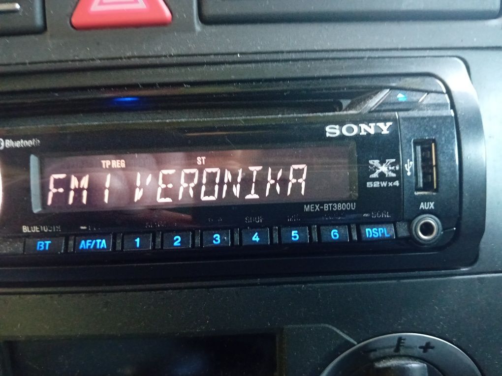 CD Sony MEX-BT3800U