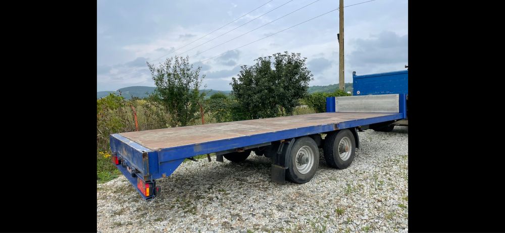 Vint remorca tip trailer