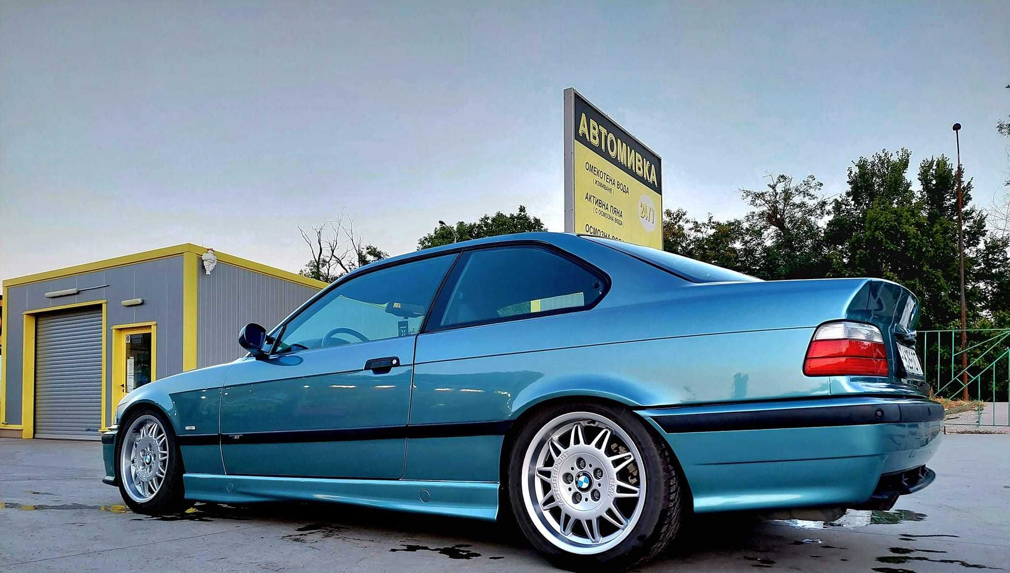 BMW E36 328 Coupe