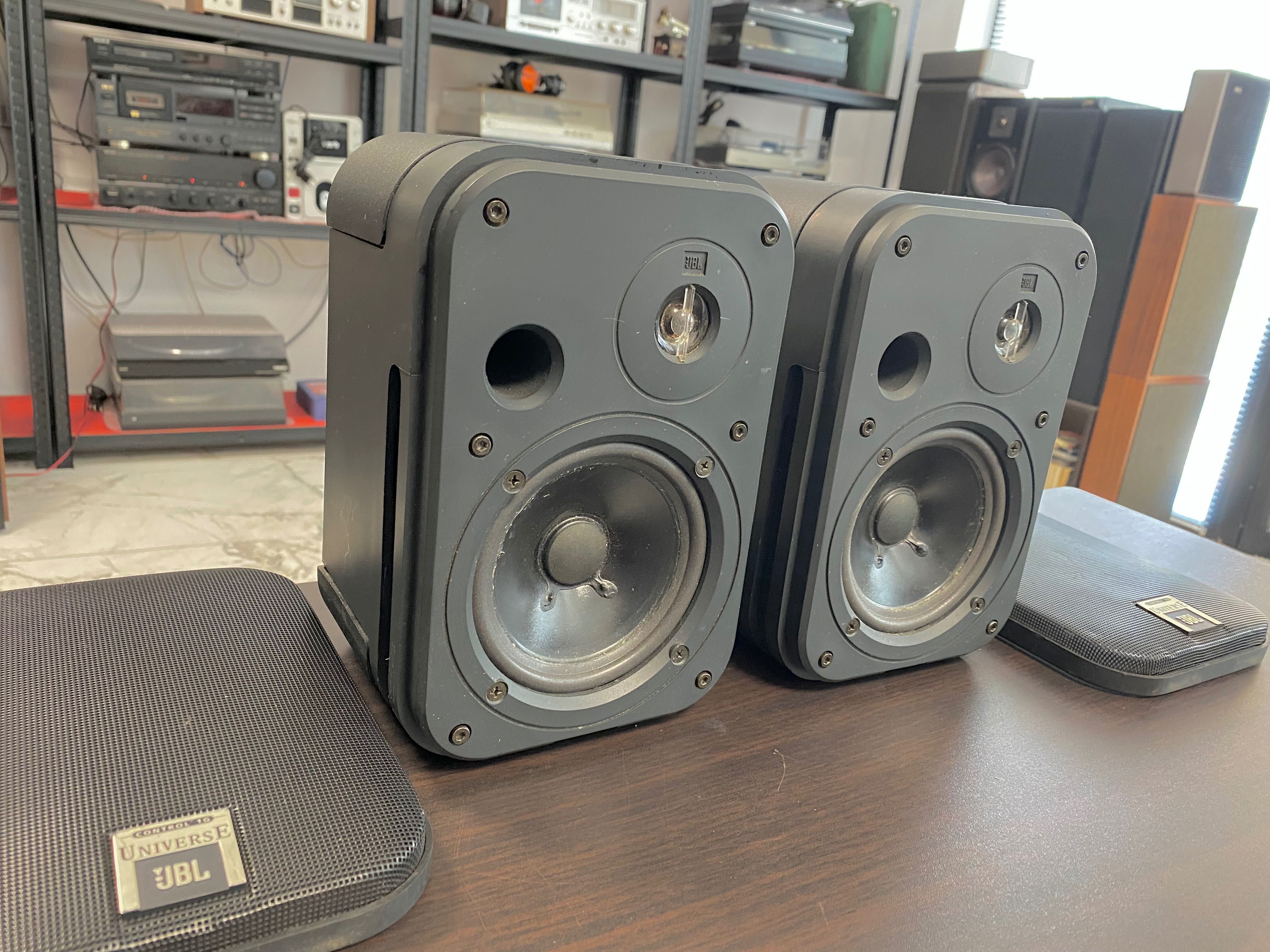 Тонколони JBL Universe