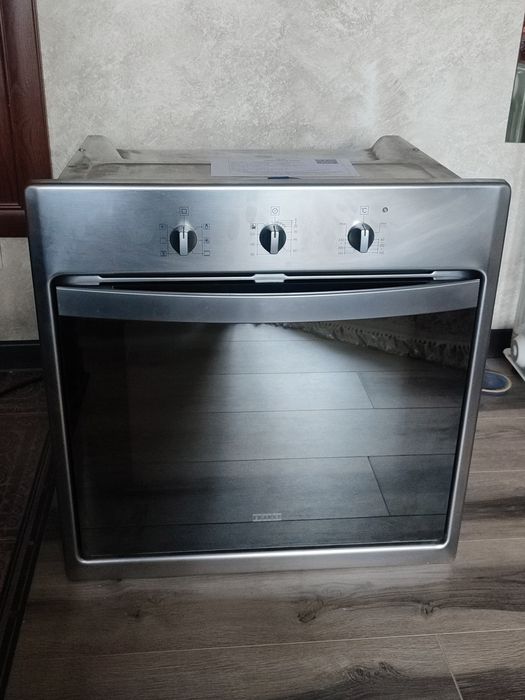 Продам духовой шкаф FRANKE