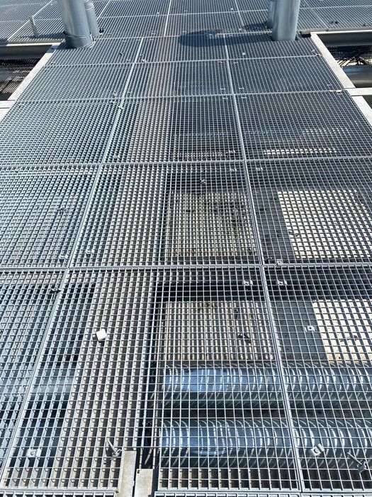 Scări metalice profesionale