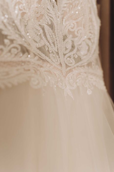 Rochie de mireasă Natalia Vasiliev - linie A, elegant-boho, spate gol