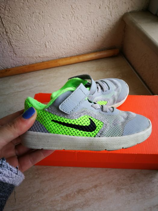 Детски спортни обувки/маратонки Nike
