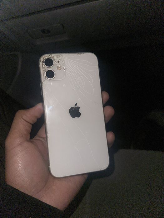 Iphone 11 64 GB срочно