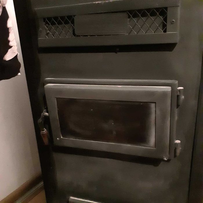 Продавам парна инсталация за отопление на дърва и въглища