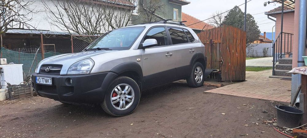 Hyundai Tucson 2.0 CRDi   Automat 4x4