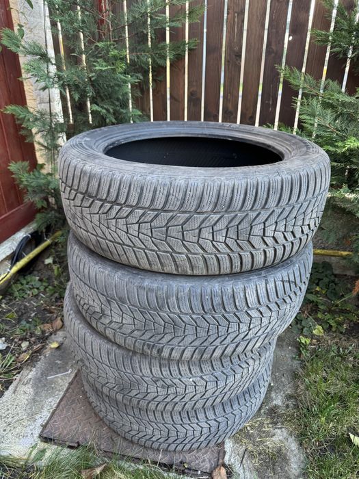 Anvelope  de iarna  Hankook 235/55 R 20