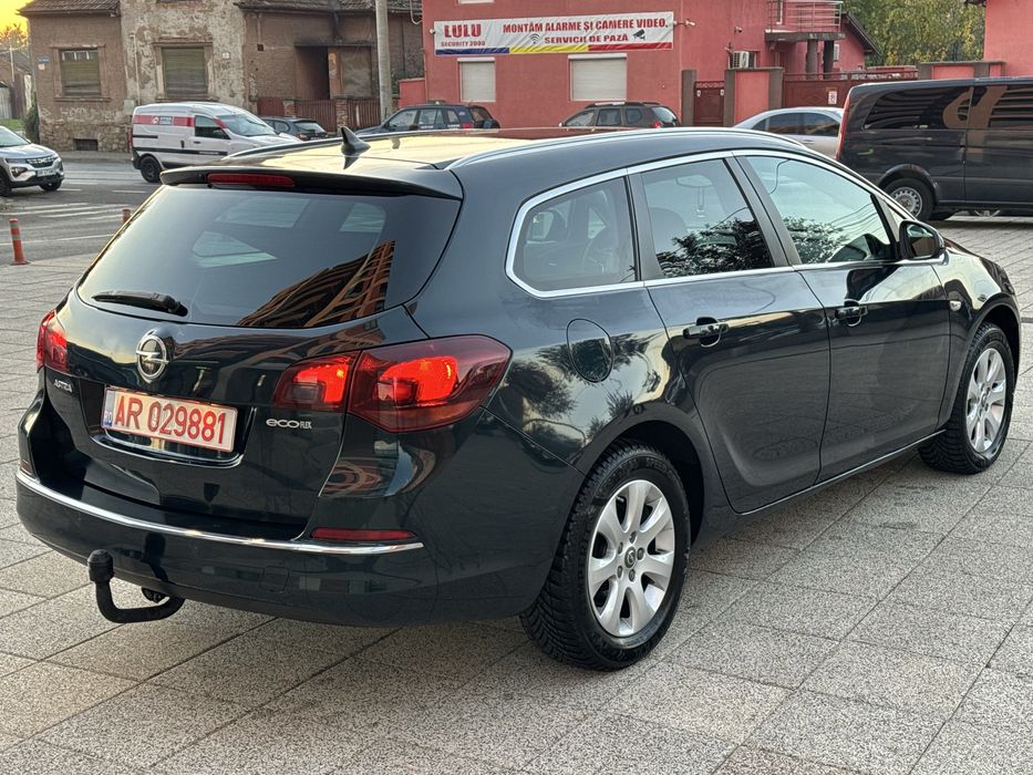 Opel Astra J 1,6cdti ecoflex 2016 full option