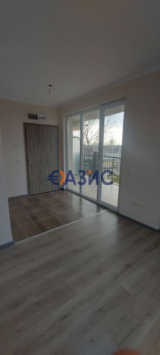 Продава се Едностаен апартамент в к.к. Слънчев бряг - 37 кв.м за 1322 €/кв.м - Снимка #4