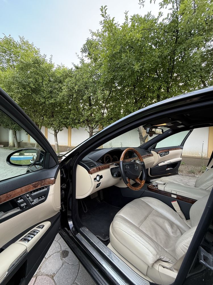 Mercedes S-Class