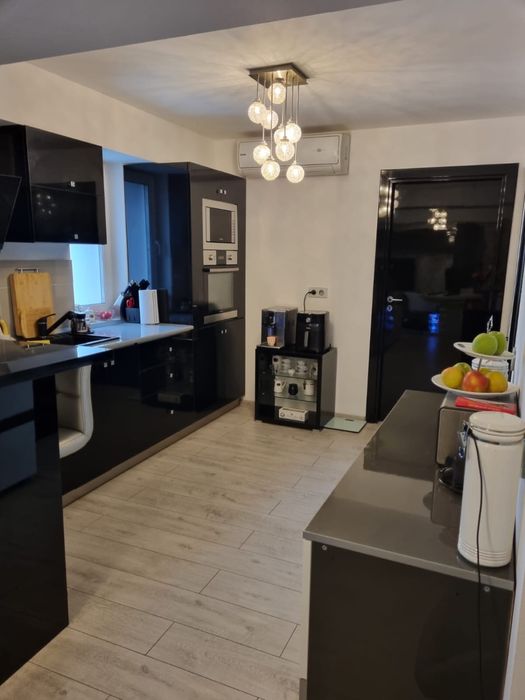 Vand apartament lux