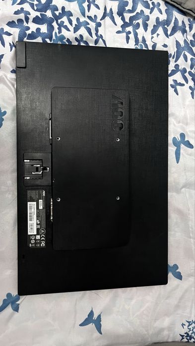 продается монитор хороший