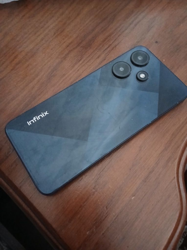 Infinix HOT 30i sotiladi