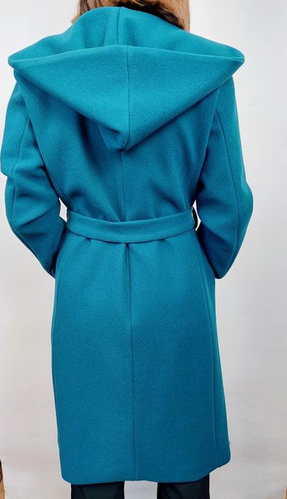 Стилно италианско палто