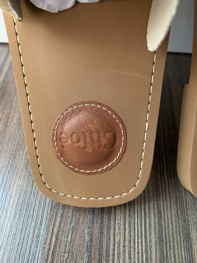 Чехли на Chloe оригинални