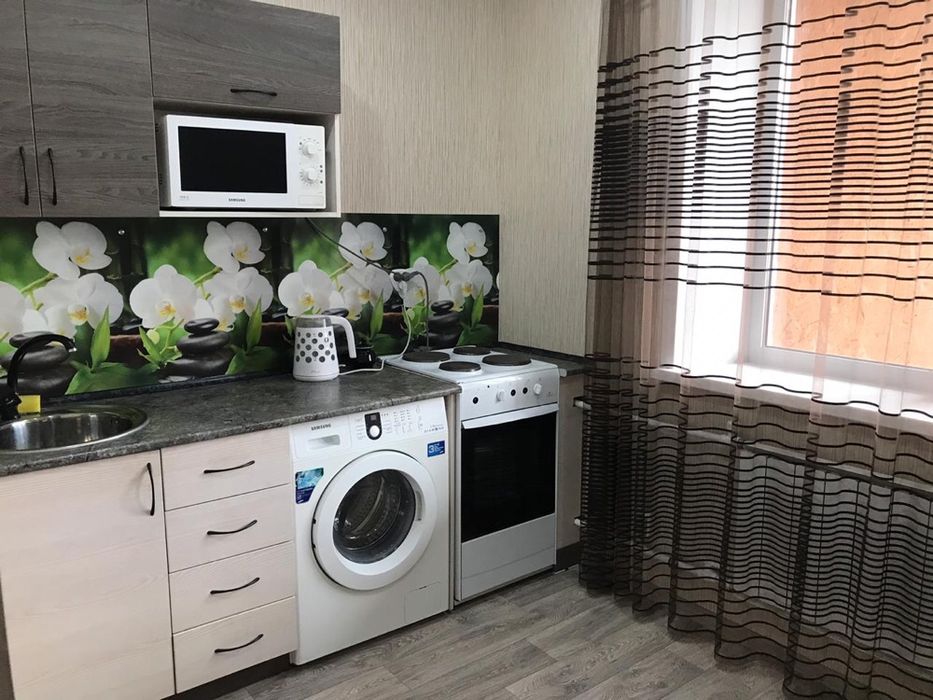 Люкс Рии, 2 часа 4000,ночь/сутки ,боллер,кондер,смарт тв