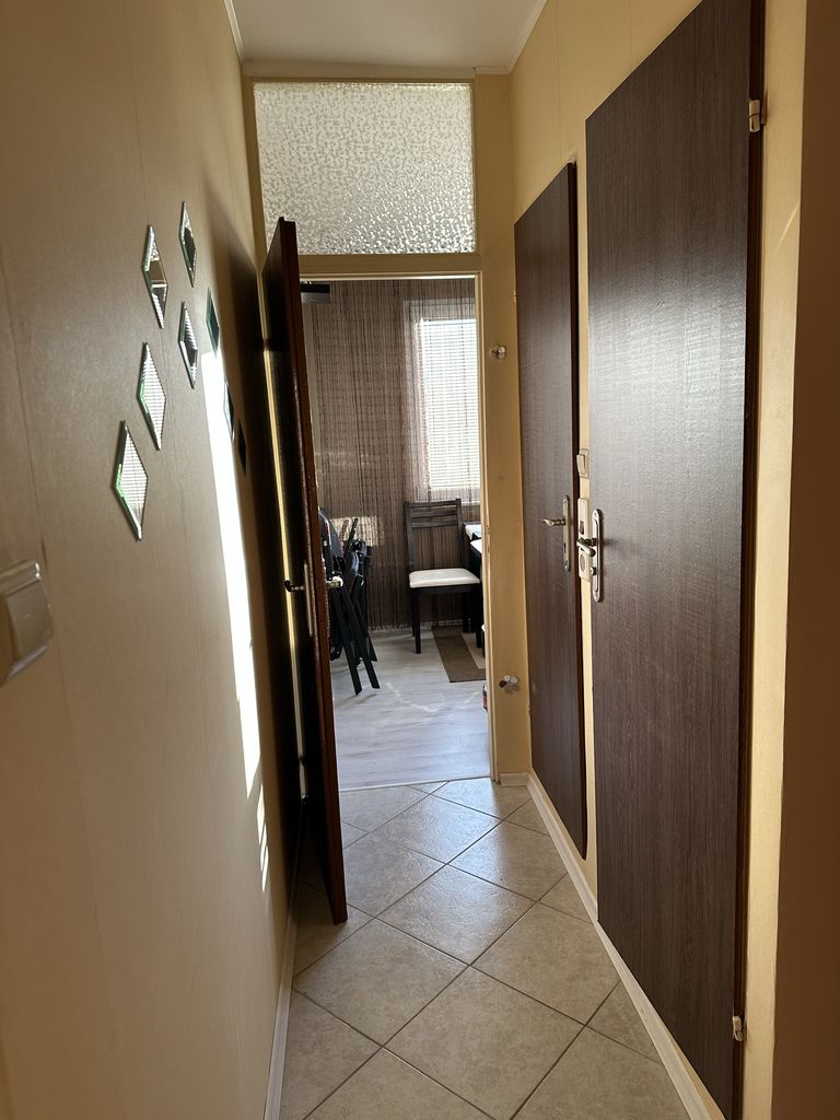 Продава се Едностаен апартамент в София, Люлин 8 - 45 кв.м за 2778 €/кв.м - Снимка #4