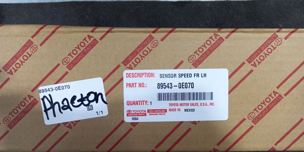 Датчик ABS Toyota Hailender