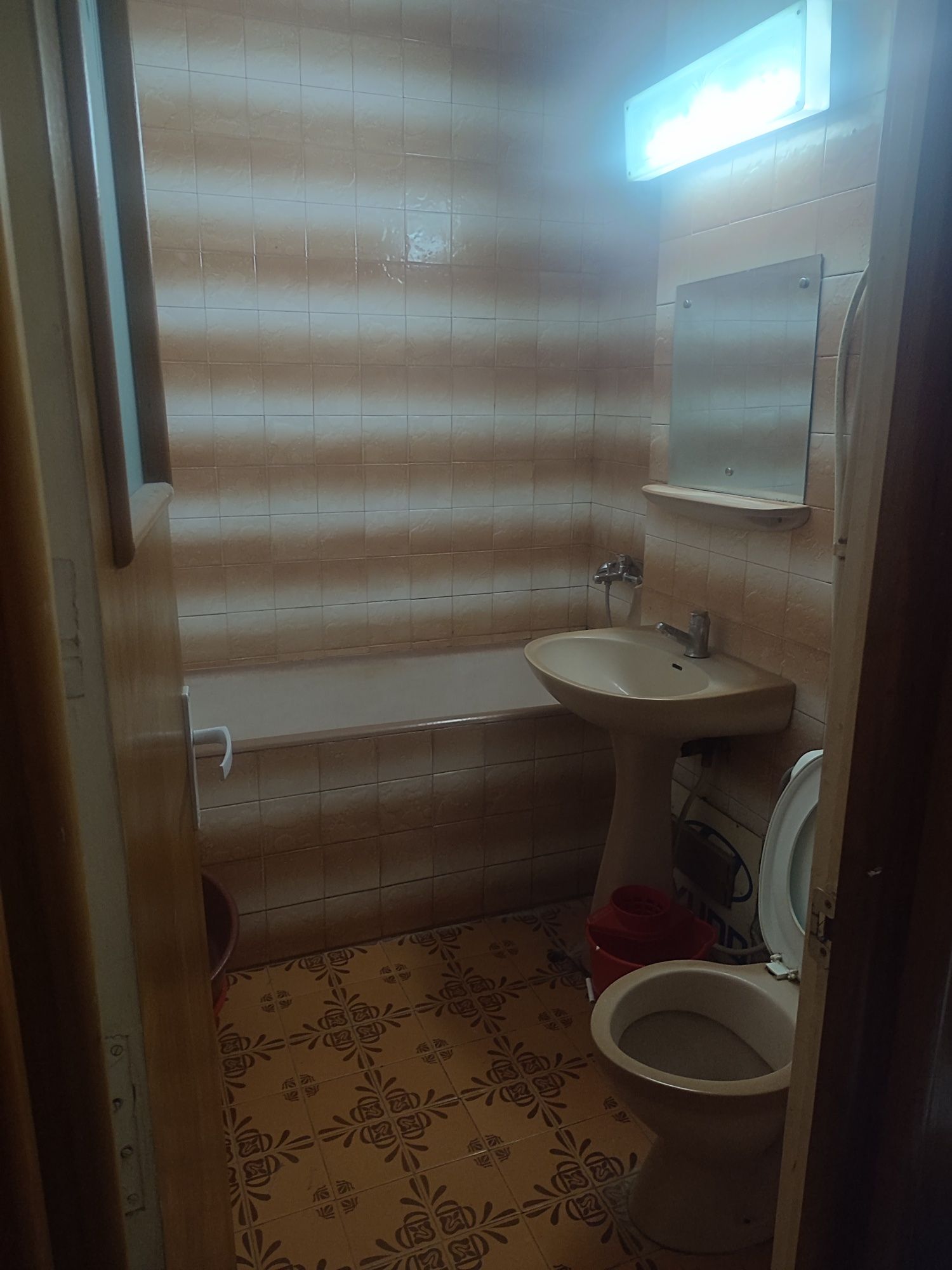 Apartament 3 camere centrul nou