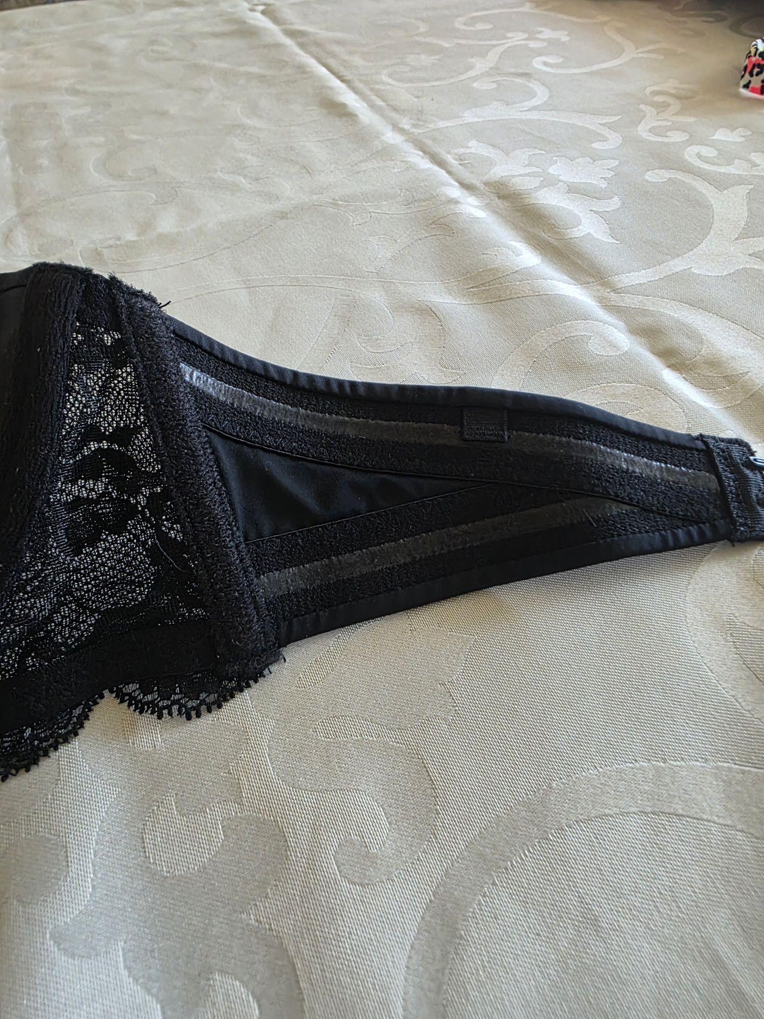 Calvin Klein дамски сутиен