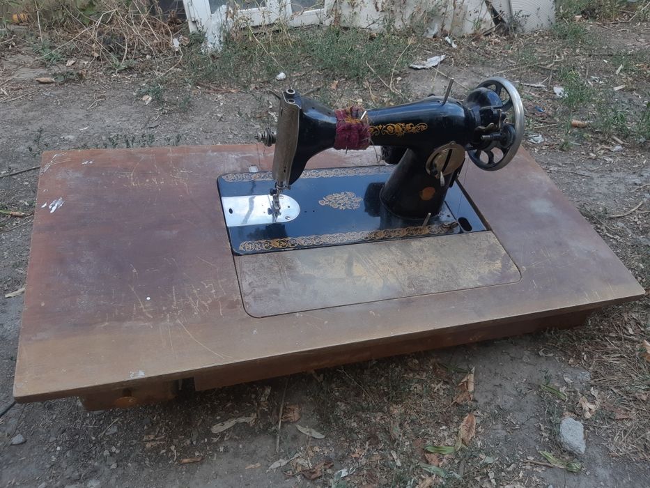Швейная машинка Подольского завода