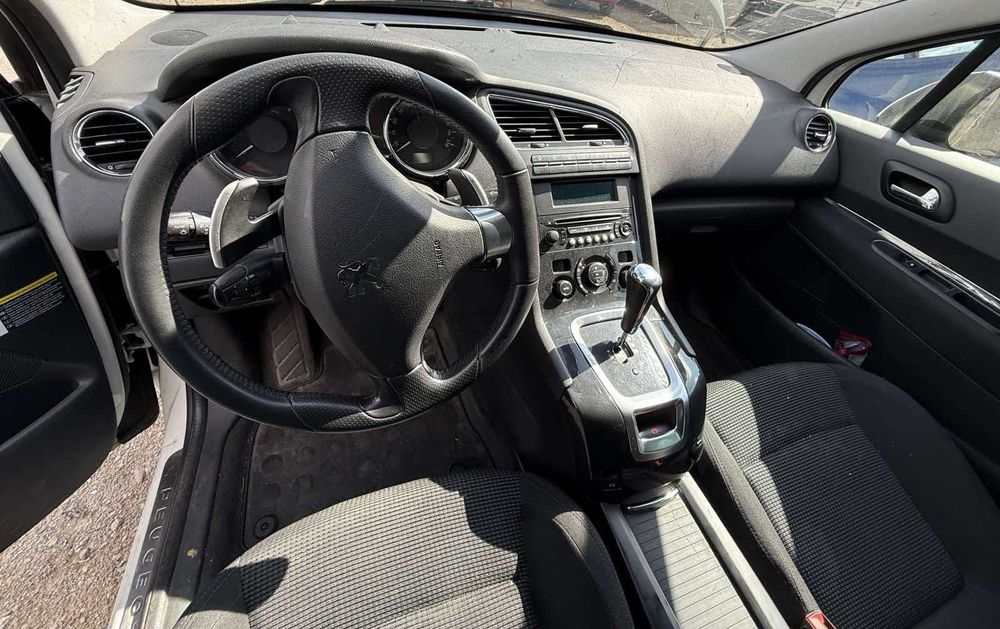 Peugeot 5008 1.6HDI на части
