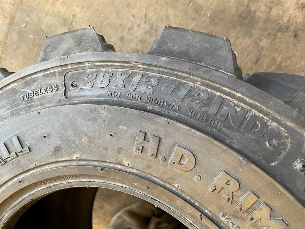 26X12-12 Anvelope noi Industriale de bobcat garantie
