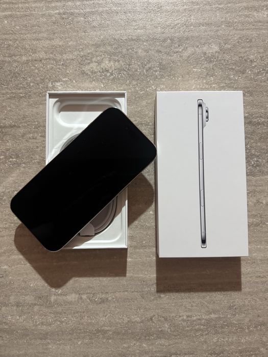 Iphone Air  Cloud White  256GB