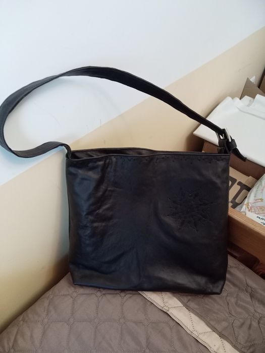 Дамски кожени чанти