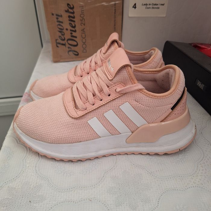 Adidas nr 36,2/3