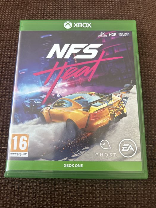 Vand nfs heat este aproape nou eu lam folositde 4 ori