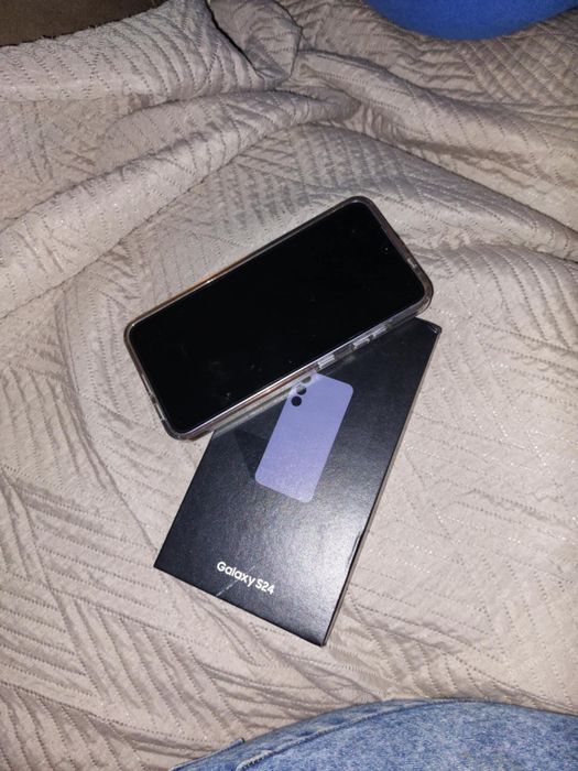 Samsung galaxy s 24
