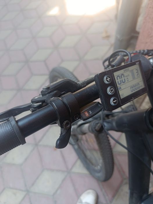 Bicicleta electrica grimis