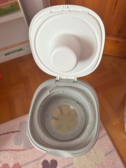 Tommee tippee кош за пелени