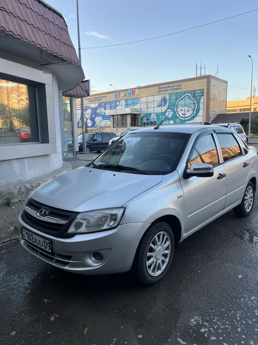 Lada Granta 1.6 Автомат