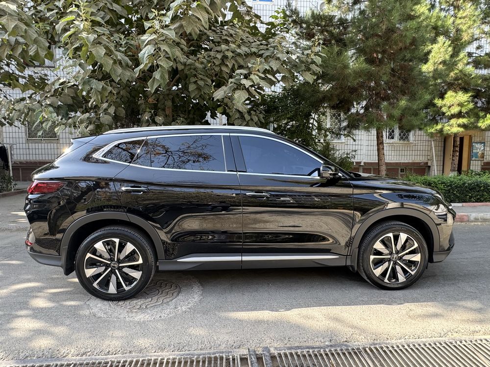 BYD Song Plus EV 2024