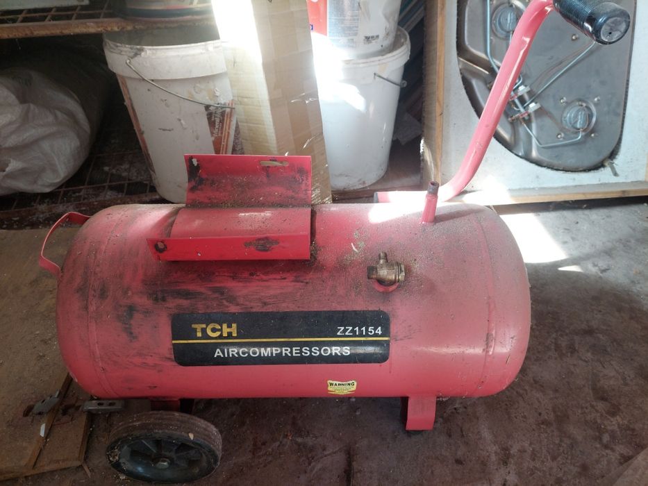 Продам компресор