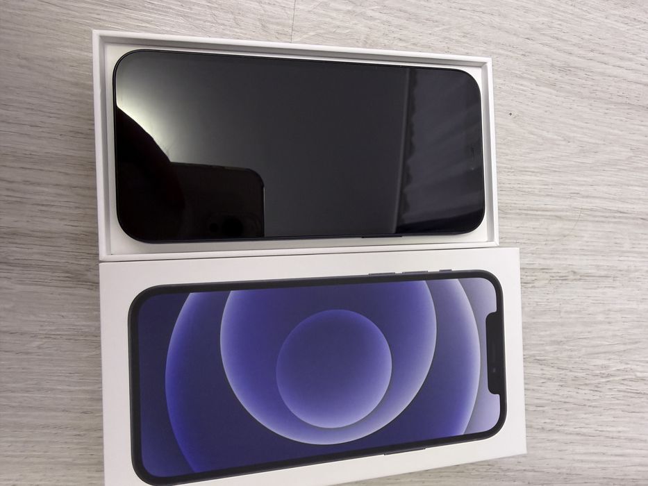 Iphone 12 in stare foarte buna