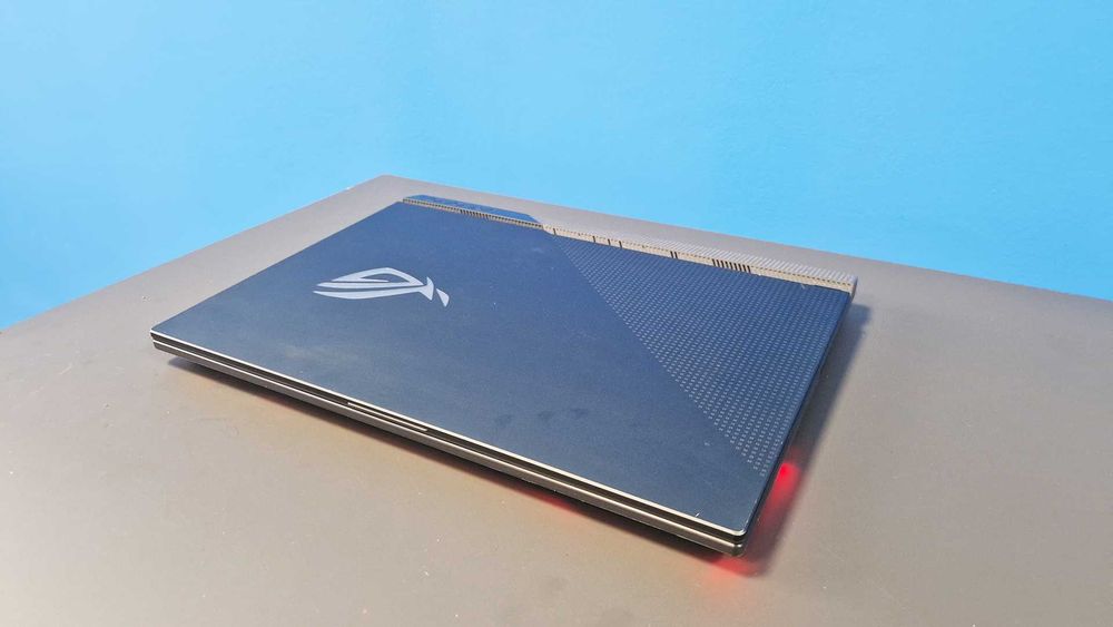 Asus Rog Strix 15, Ryzen 7 4800H, 16Gb, 1 Tb SSD, GTX 3050