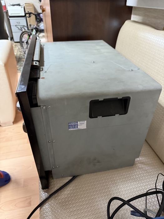 Hotpoint Ariston микроволновая печь