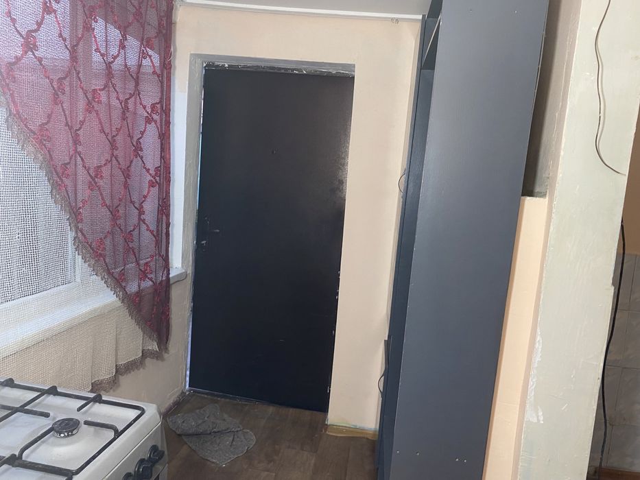 Сдам дом мебелерованную, из 4 комнат, туалет в доме