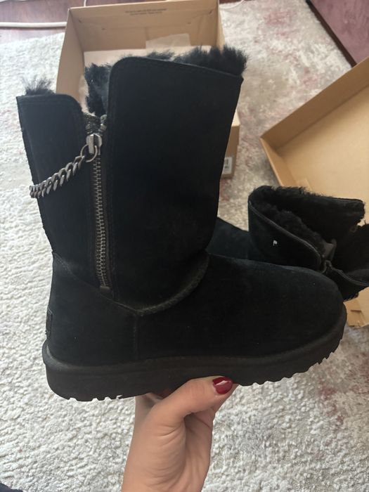 UGG lungi originale