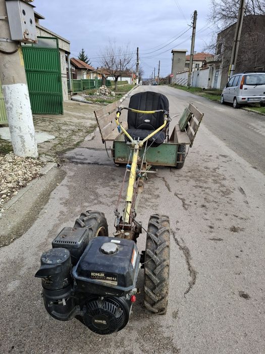 Продавам мотоблок Кохлер 9.5 конски сили с фреза и ремарке