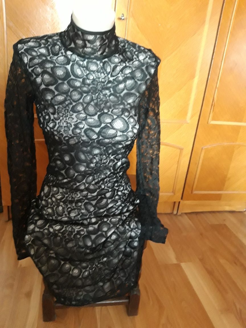 Rochie midi dantelă S